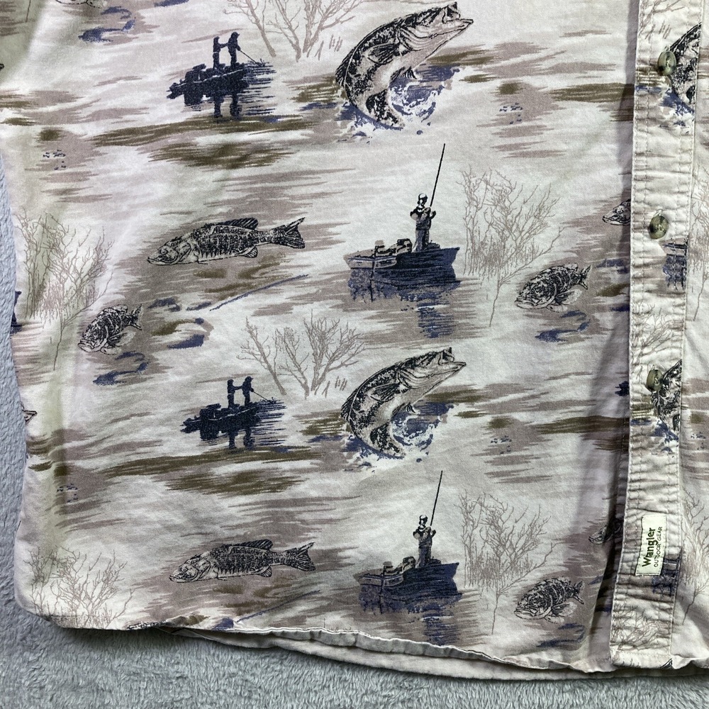 Wrangler Shirt Men 2XL XXL All Over Print Outdoor Gear Fishing Button Down SS - Picture 4 of 16